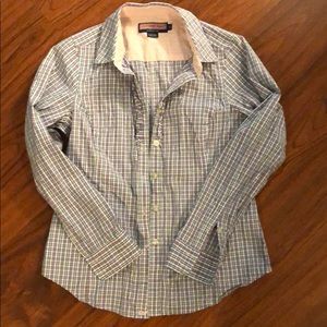 Vineyard vines shirt